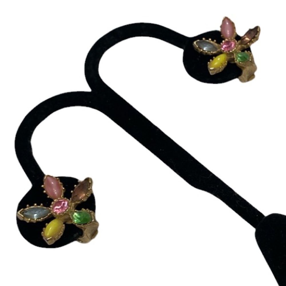 Vintage Multi Color Flower Rhinestone Earrings And Brooch - Picture 9 of 16